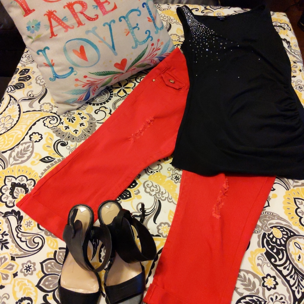 Red hot VIP jean capris